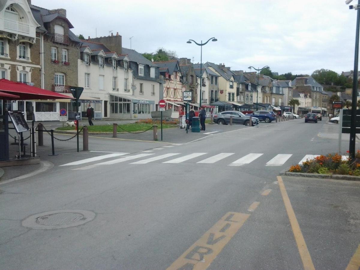 Appartement Rue Nationale - Port De La Houle Cancale Esterno foto